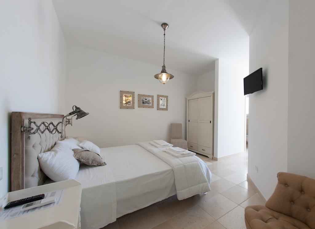 B&B Villa Cinzia Torre Santa Sabina Exterior foto